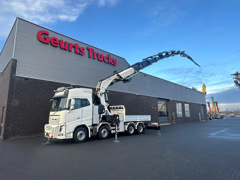Volvo FH 16.650 8X4 TREKKER-BAKWAGEN COMBI + FASSI F1650RA.2.28 + JIB L816 KRAAN/KRAN/CRANE/GRUA - Camion cu macara: Foto 2 Volvo FH 16.650 8X4 TREKKER-BAKWAGEN COMBI + FASSI F1650RA.2.28 + JIB L816 KRAAN/KRAN/CRANE/GRUA - Camion cu macara: Foto 2