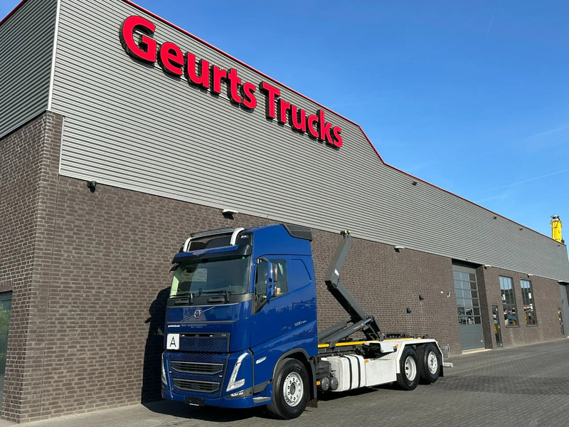 Volvo FH 500 6X2 VDL S-21-6400 HAAKARM / ABROLLKIPPER/ HOOKLIFT - Camion cu cârlig: Foto 2 Volvo FH 500 6X2 VDL S-21-6400 HAAKARM / ABROLLKIPPER/ HOOKLIFT - Camion cu cârlig: Foto 2
