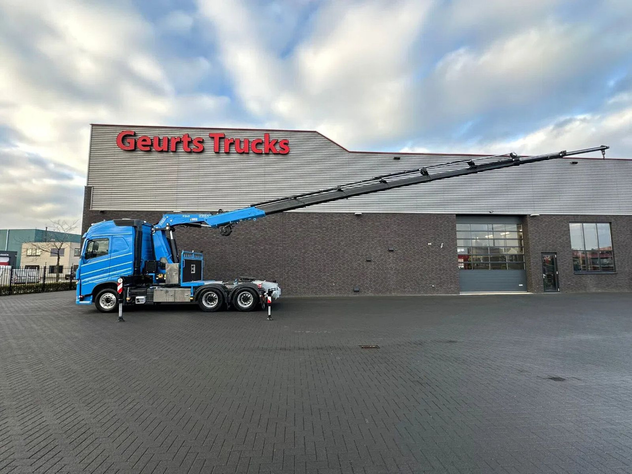 Volvo FH 540 6X4 + FASSI F545RA.2.28 KRAAN/KRAN/CRANE/ - Camion cu macara: Foto 4 Volvo FH 540 6X4 + FASSI F545RA.2.28 KRAAN/KRAN/CRANE/ - Camion cu macara: Foto 4