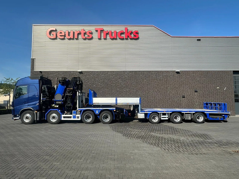 Camion cu macara Volvo FH 540 8X4 TREKKER / BAKWAGEN MET PALFINGER PK135.002 TEC7 + JIB PJ190 KRAAN / KRAN / CRANE / GRUA + EMTECH NNR48 3-ASSIGE SEMI-: Foto 1