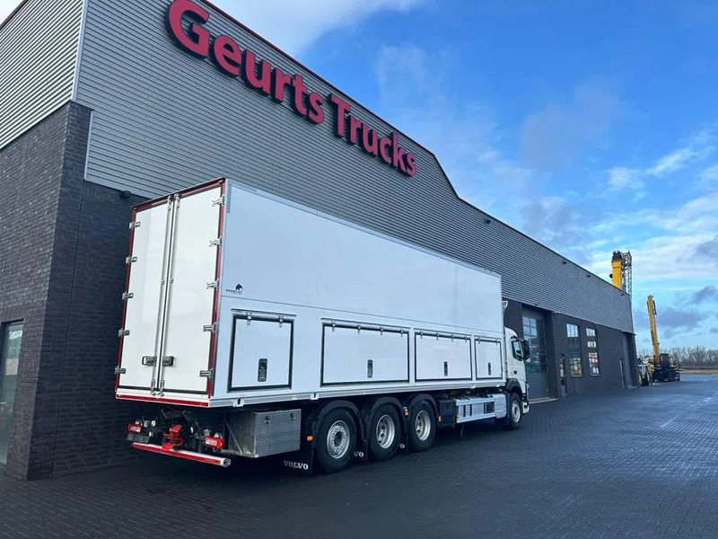 Volvo FM 450 8X4 + OVERMAT MSA 22.13 EPS PTO CEMENT/MORTEL/SCREED/EPS/MORTAR/ESTRICH/CONCRETE MACHINE!! - Autopompă de beton: Foto 5 Volvo FM 450 8X4 + OVERMAT MSA 22.13 EPS PTO CEMENT/MORTEL/SCREED/EPS/MORTAR/ESTRICH/CONCRETE MACHINE!! - Autopompă de beton: Foto 5