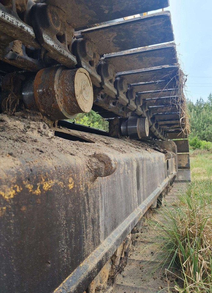 VOLVO EC 210 C long boom 15m - Excavator pe şenile: Foto 2 VOLVO EC 210 C long boom 15m - Excavator pe şenile: Foto 2