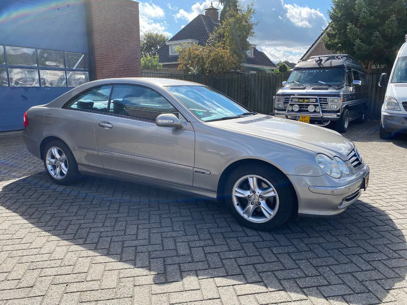 Mercedes-Benz CLK-Klasse C 200 KOMP. Autom. - Automobil: Foto 2 Mercedes-Benz CLK-Klasse C 200 KOMP. Autom. - Automobil: Foto 2