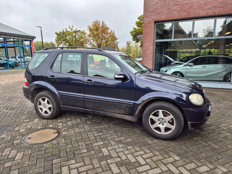 Mercedes-Benz M-Klasse ML 320 autom AMG - Automobil: Foto 3 Mercedes-Benz M-Klasse ML 320 autom AMG - Automobil: Foto 3