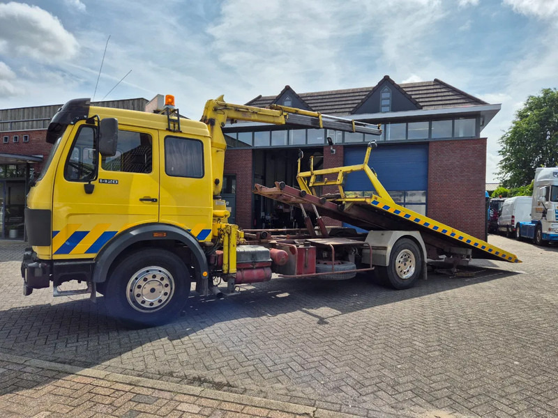 Mercedes-Benz SK 1420 afzetbak.kraan.lier... Bergingswagen - Maşină de tractare: Foto 2 Mercedes-Benz SK 1420 afzetbak.kraan.lier... Bergingswagen - Maşină de tractare: Foto 2