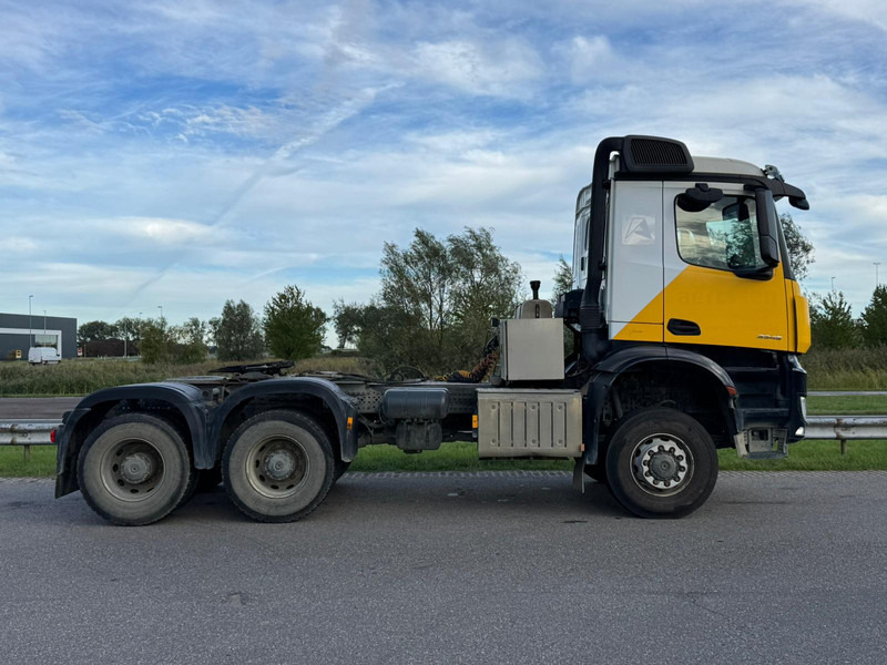 MERCEDESBENZ AROCS 3345 - Cap tractor: Foto 5 MERCEDESBENZ AROCS 3345 - Cap tractor: Foto 5