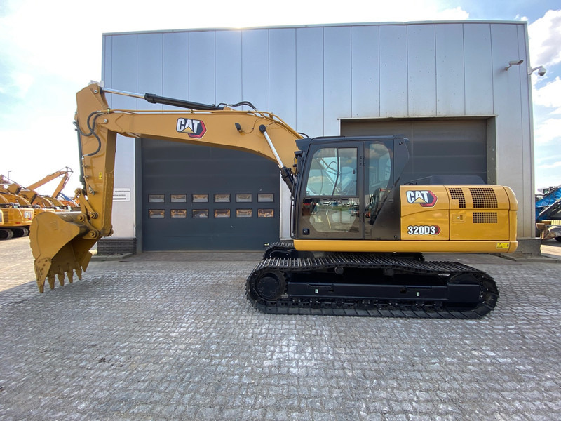 Caterpillar 320D3 - New export model Long Reach - Excavator pe şenile: Foto 1 Caterpillar 320D3 - New export model Long Reach - Excavator pe şenile: Foto 1