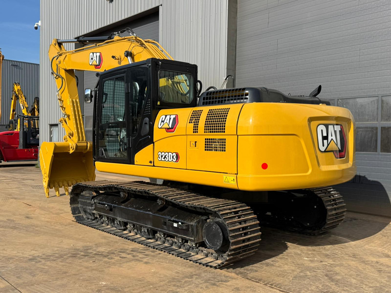 Caterpillar 323D3 - Excavator pe şenile: Foto 3 Caterpillar 323D3 - Excavator pe şenile: Foto 3