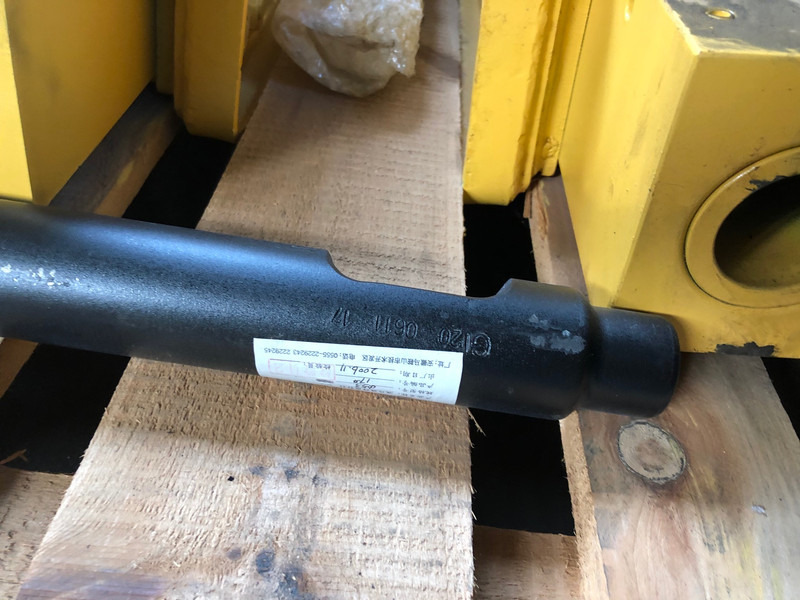 Ciocan hidraulic nou Diversen Giant GT20 190 kg breaker: Foto 6 Ciocan hidraulic nou Diversen Giant GT20 190 kg breaker: Foto 6