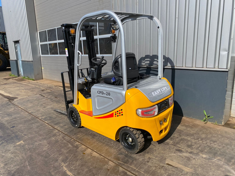EASY LIFT CPD 20 Forklift - 2.000 kg loading cap. - Motostivuitor: Foto 3 EASY LIFT CPD 20 Forklift - 2.000 kg loading cap. - Motostivuitor: Foto 3