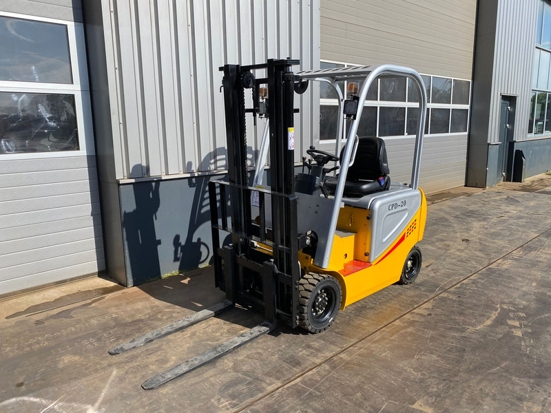 EASY LIFT CPD 20 Forklift - 2.000 kg loading cap. - Motostivuitor: Foto 2 EASY LIFT CPD 20 Forklift - 2.000 kg loading cap. - Motostivuitor: Foto 2