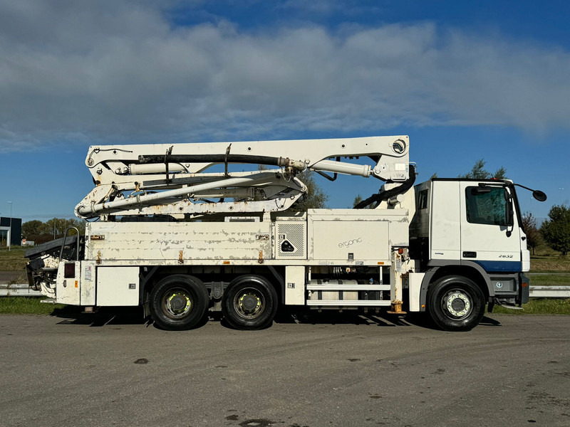 MERCEDESBENZ Actros 2632 6x4 with Putzmeister BSF 24-4 11 24m concrete pump - Autopompă de beton: Foto 5 MERCEDESBENZ Actros 2632 6x4 with Putzmeister BSF 24-4 11 24m concrete pump - Autopompă de beton: Foto 5
