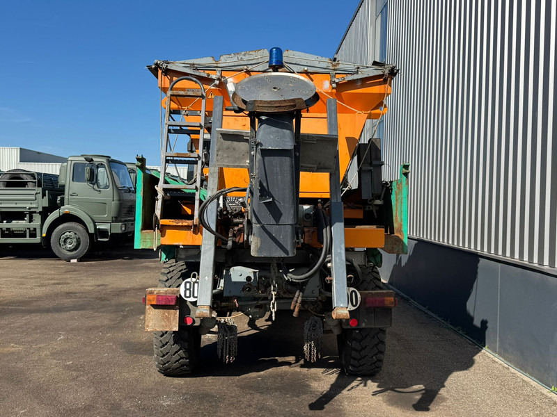 MERCEDESBENZ Unimog U1700 - Măturătoare stradală: Foto 4 MERCEDESBENZ Unimog U1700 - Măturătoare stradală: Foto 4