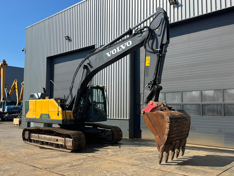 Volvo EC220EL - Excavator pe şenile: Foto 5 Volvo EC220EL - Excavator pe şenile: Foto 5