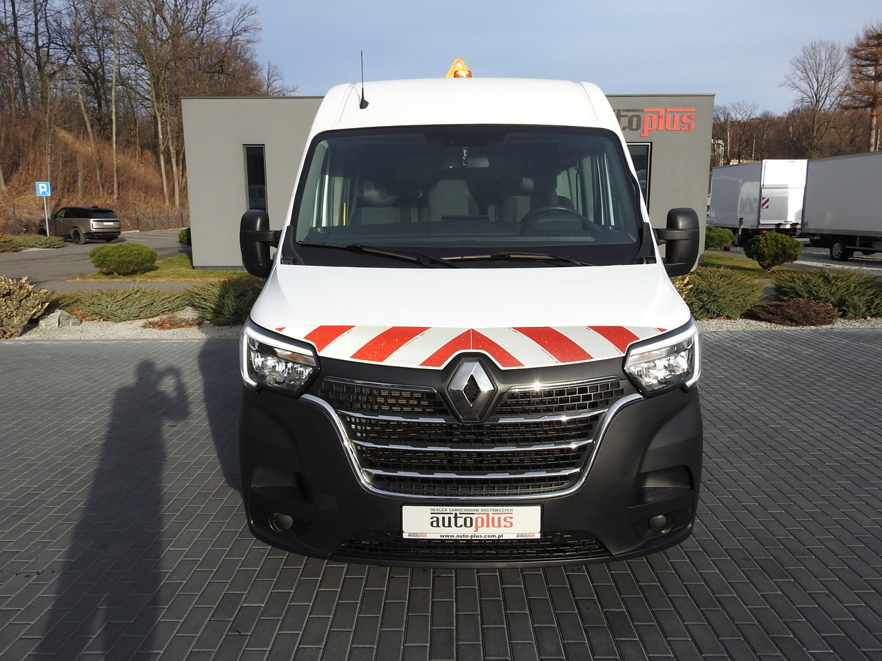 RENAULT MASTER BOX DELIVERY VAN 7 SEATS CRUISE CONTROL AIR CONDITIONING LED LIGHTS 135HP - Autoutilitară: Foto 5 RENAULT MASTER BOX DELIVERY VAN 7 SEATS CRUISE CONTROL AIR CONDITIONING LED LIGHTS 135HP - Autoutilitară: Foto 5