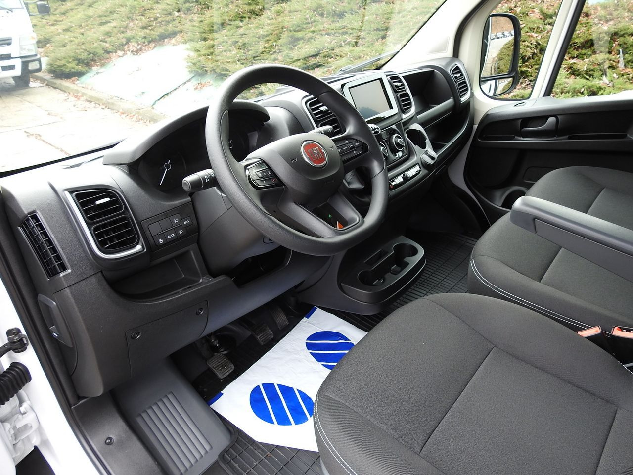 FIAT DUCATO - Autoutilitară cu prelată: Foto 2 FIAT DUCATO - Autoutilitară cu prelată: Foto 2