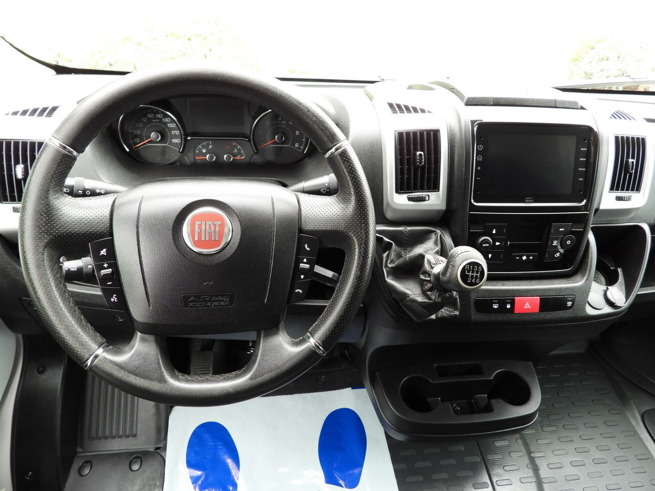 FIAT DUCATO TARPAULIN 9 PALLETS CRUISE CONTROL LED LIGHTS PNEUMATICS AIR CONDITIONING 180HP - Autoutilitară cu prelată: Foto 2 FIAT DUCATO TARPAULIN 9 PALLETS CRUISE CONTROL LED LIGHTS PNEUMATICS AIR CONDITIONING 180HP - Autoutilitară cu prelată: Foto 2