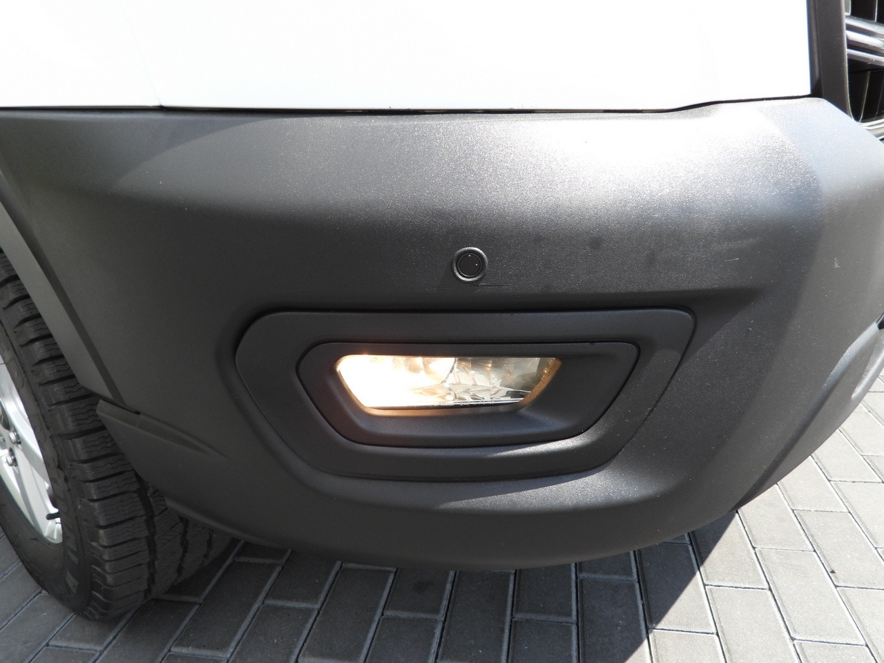 Autoutilitară box FORD TRANSIT  BOX LIFT 8 PALLETS CRUISE CONTROL LED LIGHTS AIR CONDITIONING  130HP: Foto 22