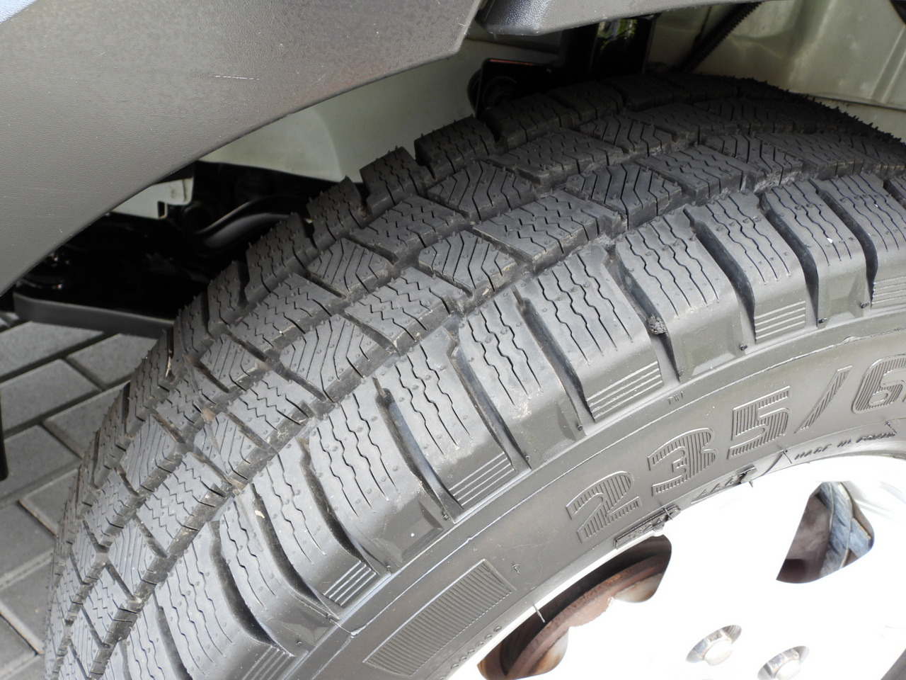 Autoutilitară box FORD TRANSIT  BOX LIFT 8 PALLETS CRUISE CONTROL LED LIGHTS AIR CONDITIONING  130HP: Foto 32