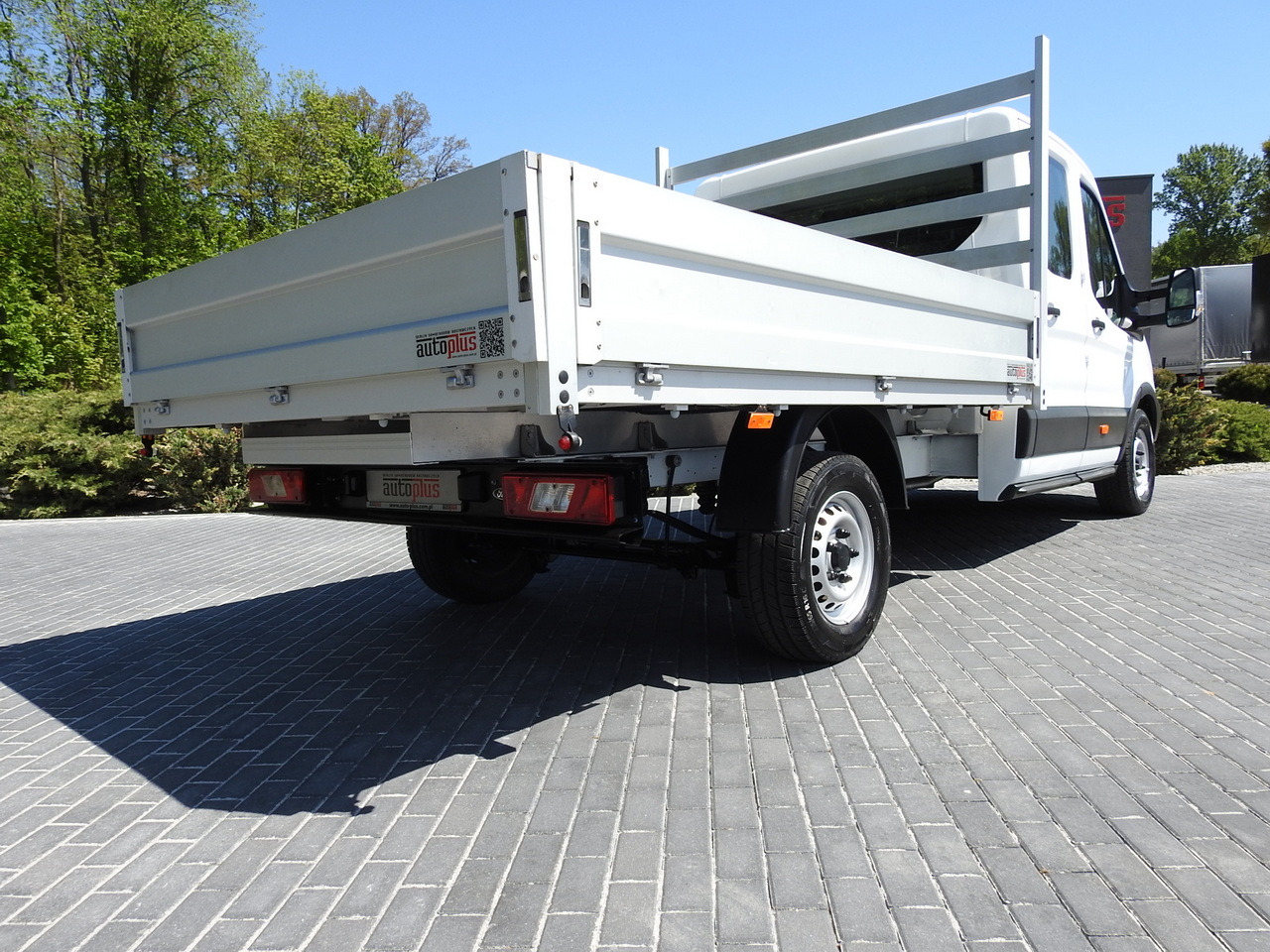 Autoutilitară cabină dublă FORD TRANSIT STAKE BODY DOUBLE CABIN DOKA 7 SEATS AIR CONDITIONING  130HP: Foto 19 Autoutilitară cabină dublă FORD TRANSIT STAKE BODY DOUBLE CABIN DOKA 7 SEATS AIR CONDITIONING  130HP: Foto 19