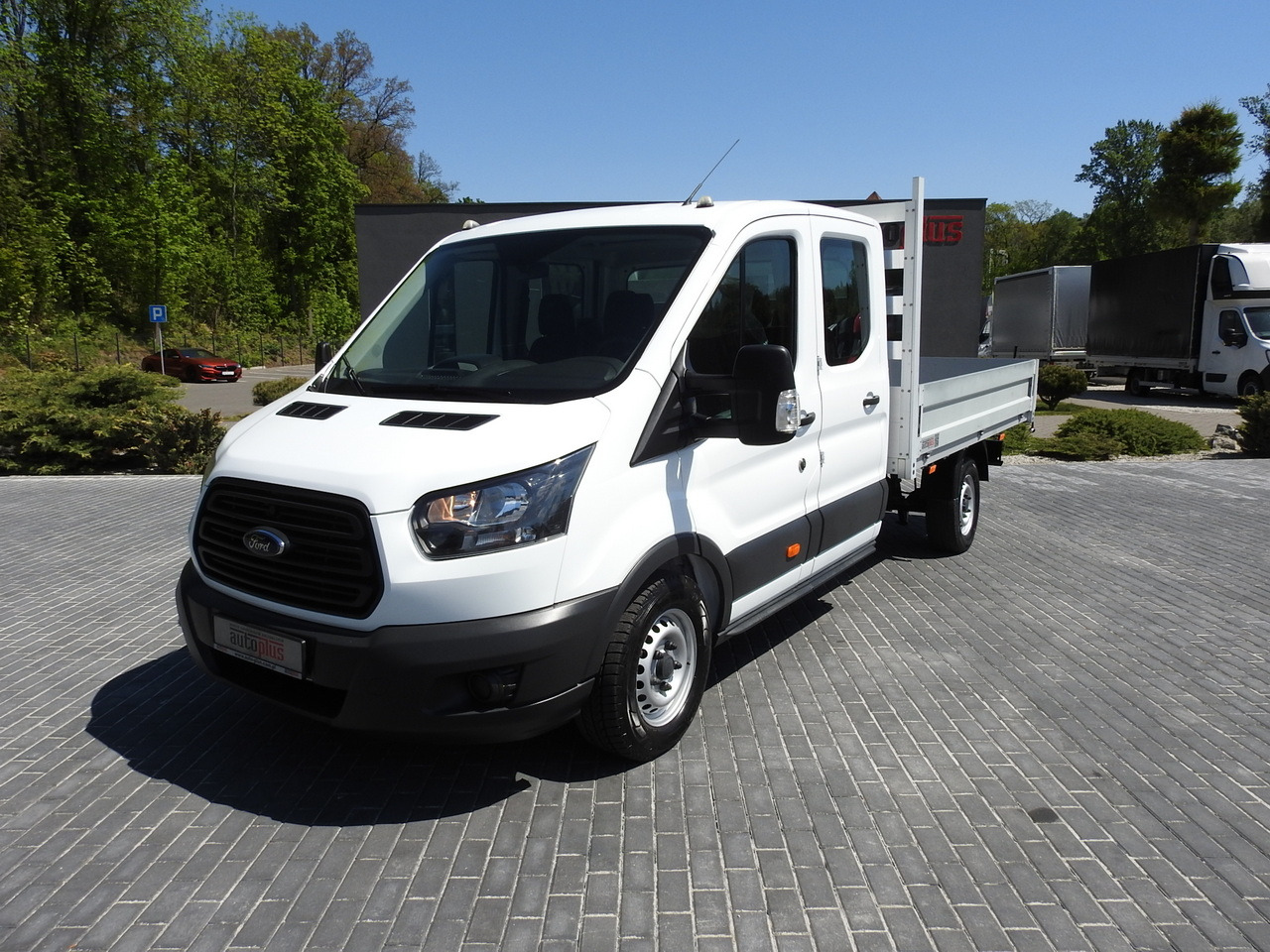Autoutilitară cabină dublă FORD TRANSIT STAKE BODY DOUBLE CABIN DOKA 7 SEATS AIR CONDITIONING  130HP: Foto 18 Autoutilitară cabină dublă FORD TRANSIT STAKE BODY DOUBLE CABIN DOKA 7 SEATS AIR CONDITIONING  130HP: Foto 18