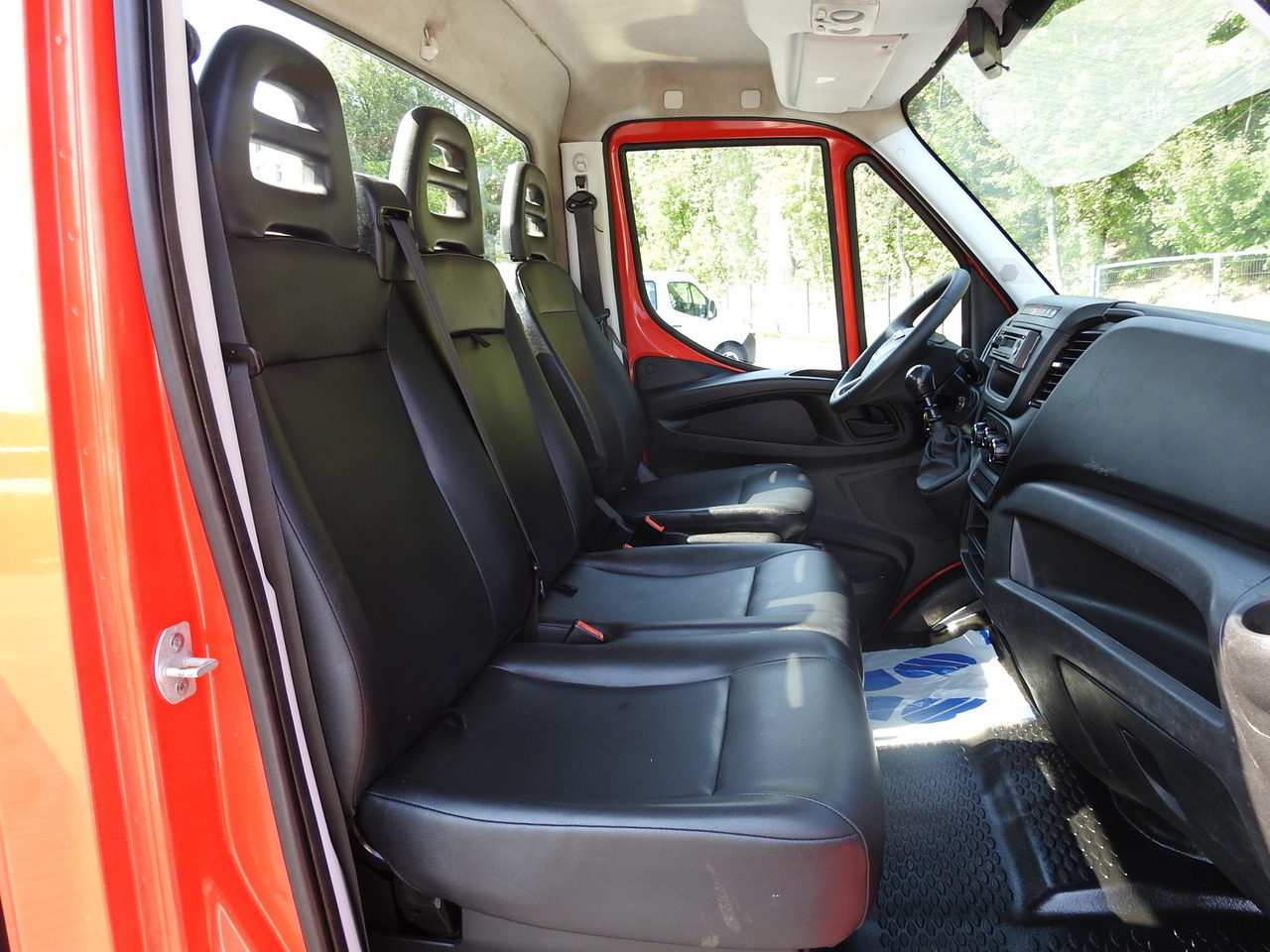 Autoutilitară basculantă IVECO DAILY 35C13 TIPPER CRUISE CONTROL AIR CONDITIONING TWIN WHEELS  130HP: Foto 40