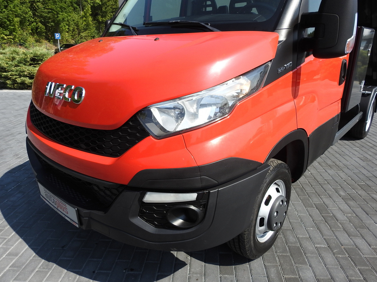 Autoutilitară basculantă IVECO DAILY 35C13 TIPPER CRUISE CONTROL AIR CONDITIONING TWIN WHEELS  130HP: Foto 20