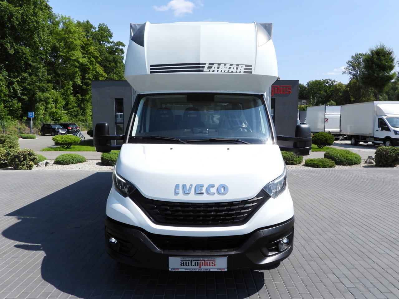 IVECO DAILY 35S18 TARPAULIN 10 PALLETS WEBASTO CRUISE CONTROL LED LIGHTS PNEUMATICS AIR CONDITIONING 180HP - Autoutilitară cu prelată: Foto 5 IVECO DAILY 35S18 TARPAULIN 10 PALLETS WEBASTO CRUISE CONTROL LED LIGHTS PNEUMATICS AIR CONDITIONING 180HP - Autoutilitară cu prelată: Foto 5