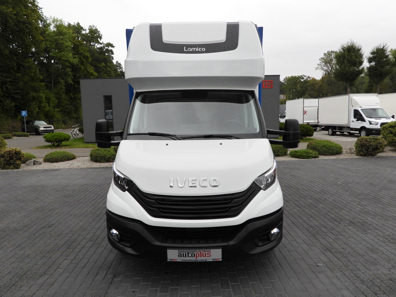 IVECO DAILY 35S18 TARPAULIN LIFT 8 PALLETS WEBASTO CRUISE CONTROL LED LIGHTS AIR CONDITIONING 180HP - Autoutilitară cu prelată: Foto 5 IVECO DAILY 35S18 TARPAULIN LIFT 8 PALLETS WEBASTO CRUISE CONTROL LED LIGHTS AIR CONDITIONING 180HP - Autoutilitară cu prelată: Foto 5