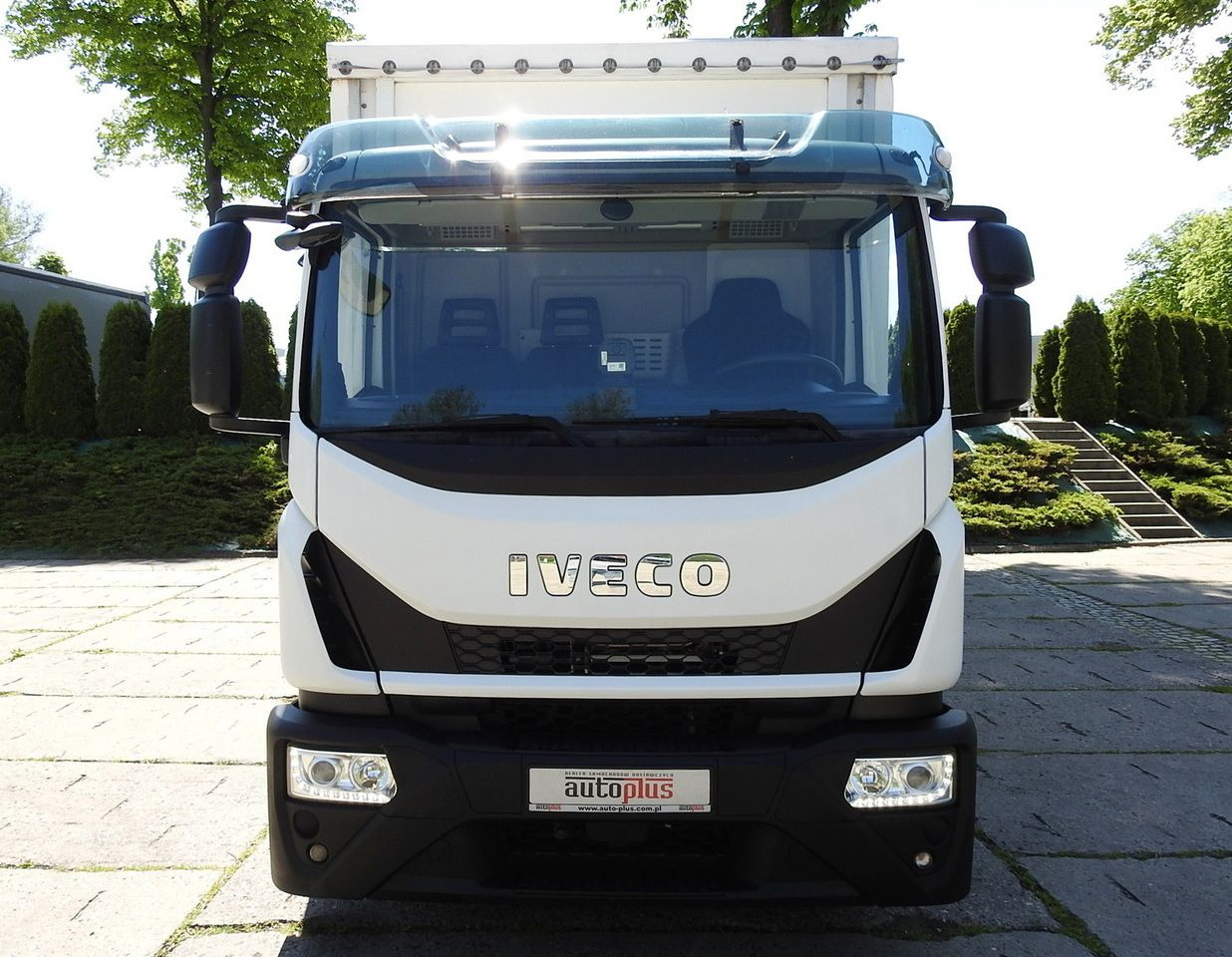 IVECO EUROCARGO 120 - 220 TARPAULIN LIFT 20 PALLETS LED LIGHTS AUTOMATIC TRANSMISSION HI-MATIC TWIN WHEELS AIR CONDITIONING 220HP - Camion cu prelată: Foto 5 IVECO EUROCARGO 120 - 220 TARPAULIN LIFT 20 PALLETS LED LIGHTS AUTOMATIC TRANSMISSION HI-MATIC TWIN WHEELS AIR CONDITIONING 220HP - Camion cu prelată: Foto 5
