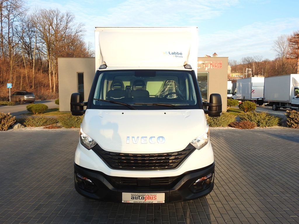 Iveco DAILY 35S16 KOFFER AUFZUG 8 PALETTEN TEMPOMAT - Autoutilitară box: Foto 5 Iveco DAILY 35S16 KOFFER AUFZUG 8 PALETTEN TEMPOMAT - Autoutilitară box: Foto 5