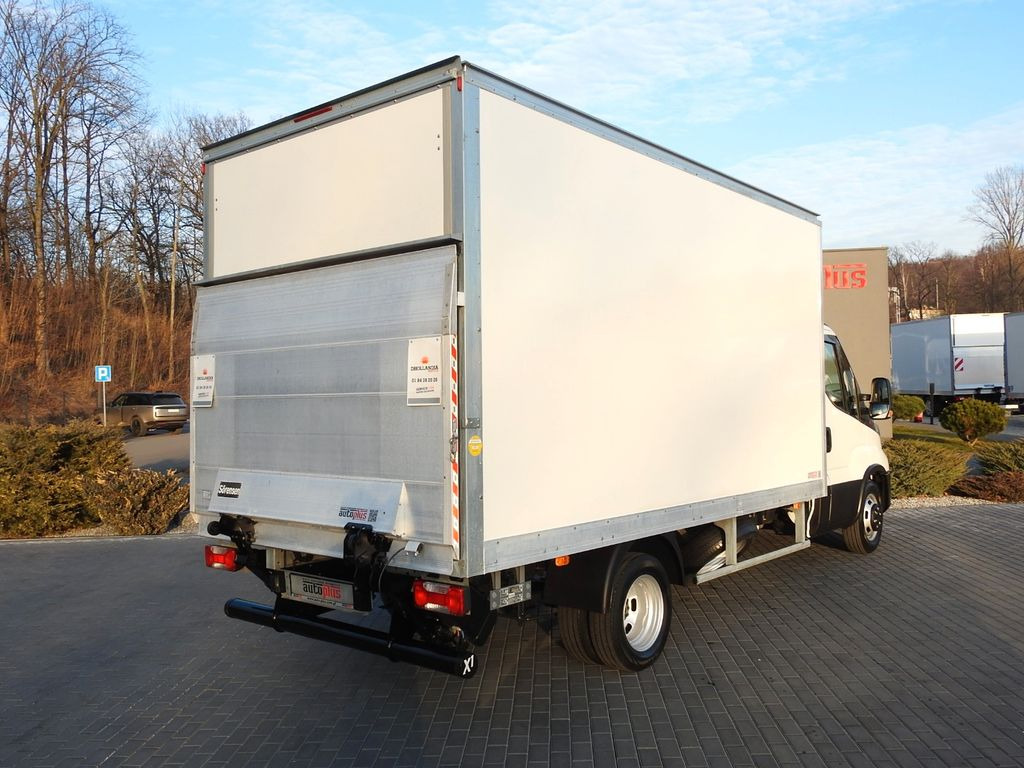 Iveco DAILY 35S16 KOFFER AUFZUG 8 PALETTEN TEMPOMAT - Autoutilitară box: Foto 3 Iveco DAILY 35S16 KOFFER AUFZUG 8 PALETTEN TEMPOMAT - Autoutilitară box: Foto 3