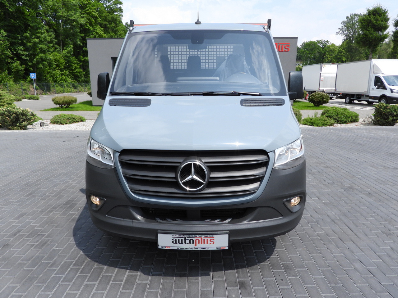 MERCEDES SPRINTER 315 STAKE BODY 8 PALLETS CRUISE CONTROL AIR CONDITIONING 150HP - Autoutilitară cu platformă: Foto 5 MERCEDES SPRINTER 315 STAKE BODY 8 PALLETS CRUISE CONTROL AIR CONDITIONING 150HP - Autoutilitară cu platformă: Foto 5
