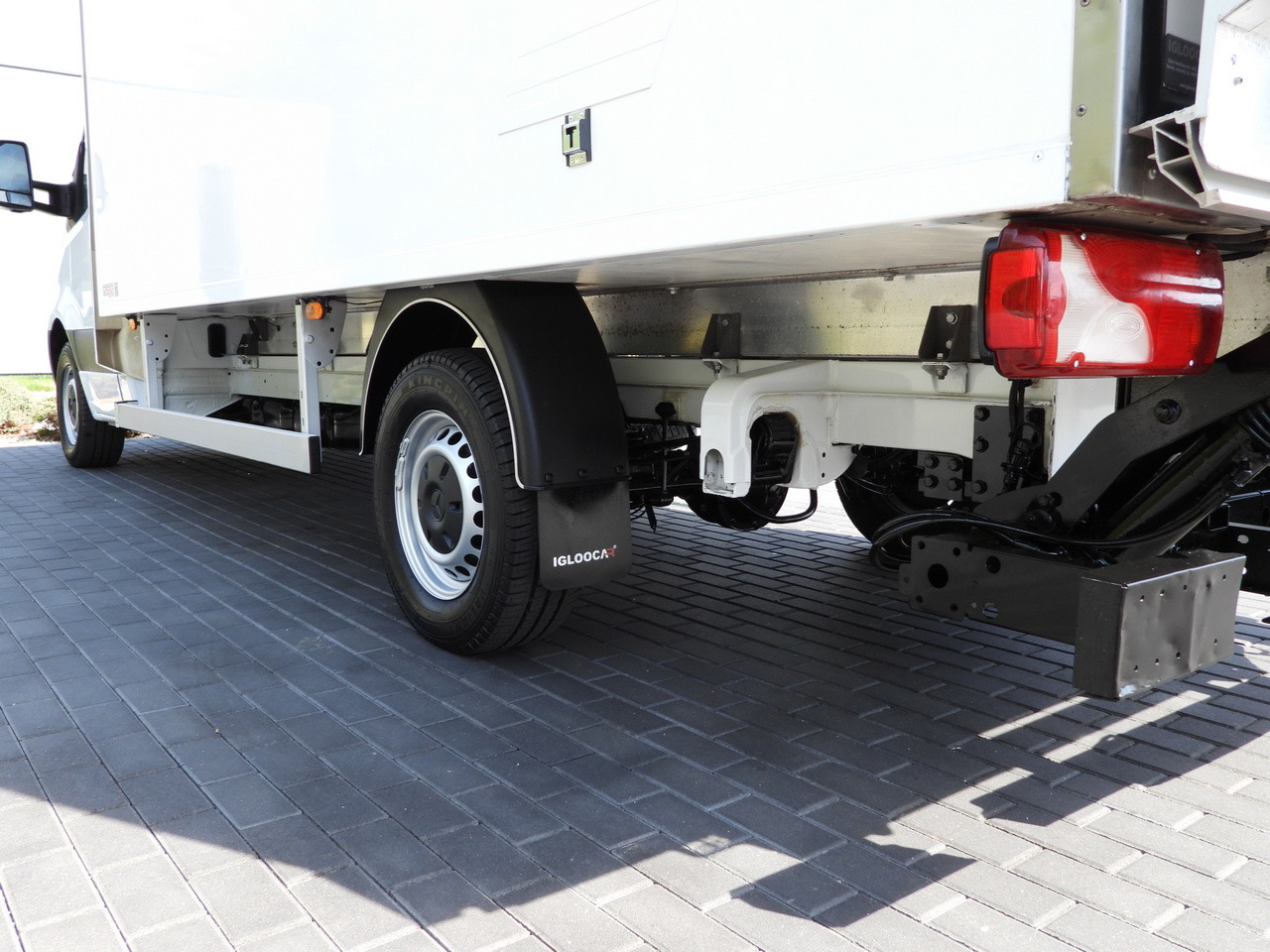 Autoutilitară frigorifica MERCEDES SPRINTER 316 REGRIGERATOR BOX 0*C LIFT 8 PALLETS CRUISE CONTROL PNEUMATICS AIR CONDITIONING  160HP: Foto 17