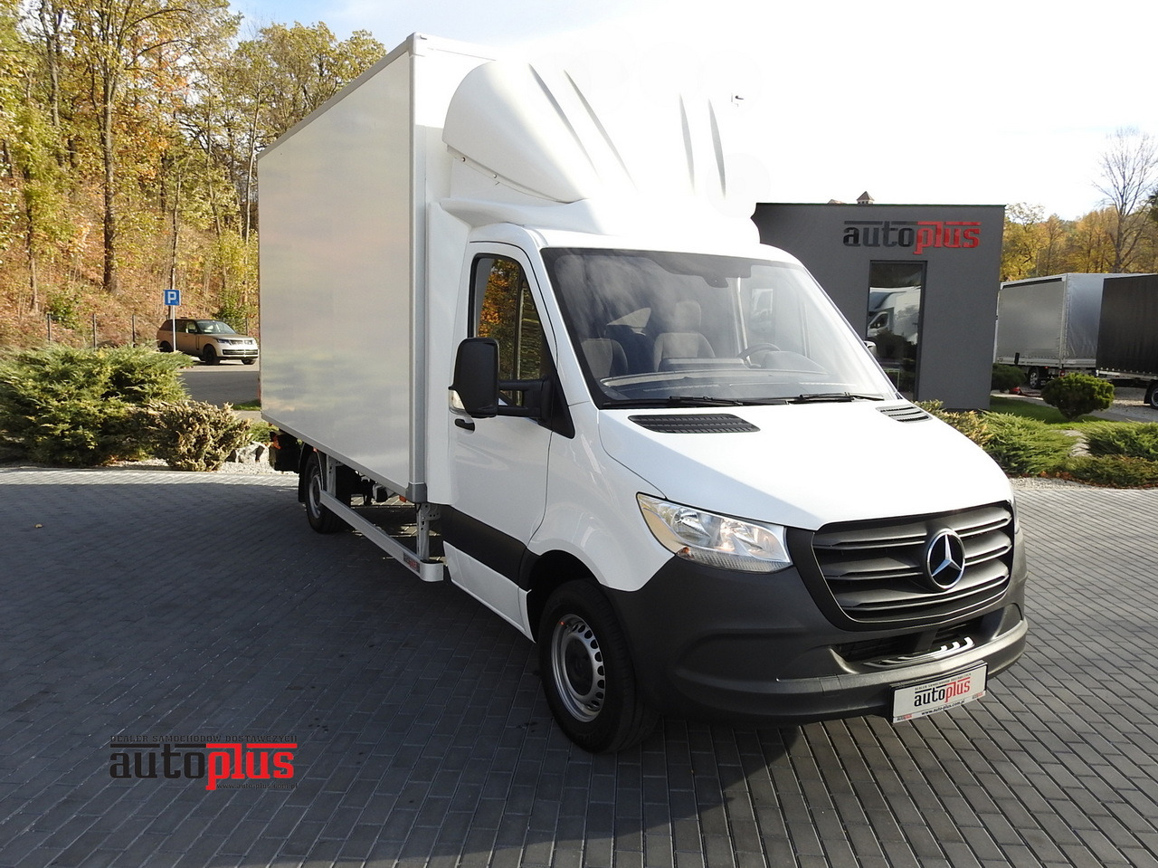 MERCEDES SPRINTER BOX LIFT 8 PALLETS AIR CONDITIONING 150HP - Autoutilitară box: Foto 1 MERCEDES SPRINTER BOX LIFT 8 PALLETS AIR CONDITIONING 150HP - Autoutilitară box: Foto 1