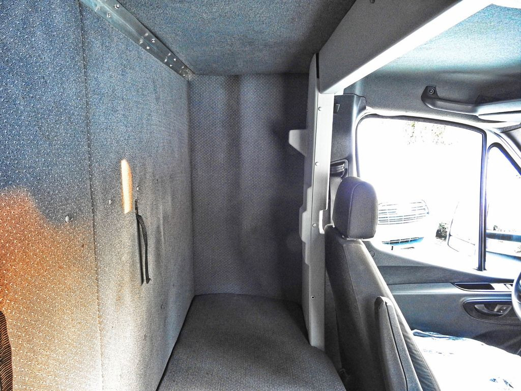 Leasing de Mercedes-Benz SPRINTER 316 PRITSCHE PLANE 8 PALETTEN WEBASTO  Mercedes-Benz SPRINTER 316 PRITSCHE PLANE 8 PALETTEN WEBASTO: Foto 28