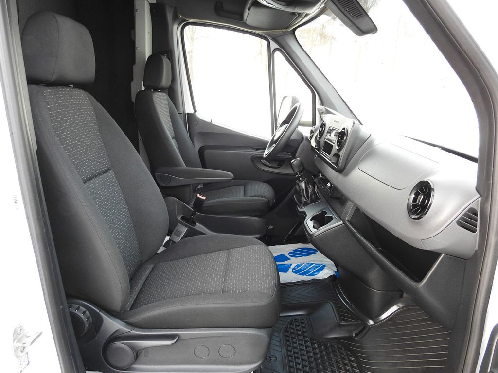 Leasing de Mercedes-Benz SPRINTER 316 PRITSCHE PLANE 8 PALETTEN WEBASTO  Mercedes-Benz SPRINTER 316 PRITSCHE PLANE 8 PALETTEN WEBASTO: Foto 25