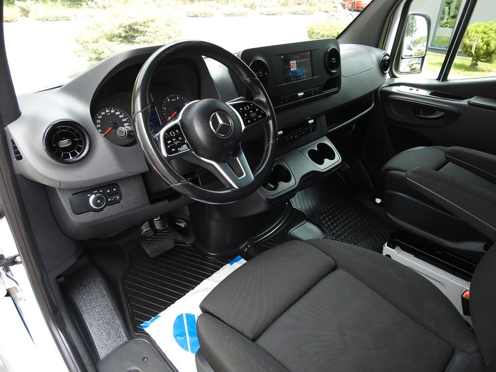 Mercedes-Benz SPRINTER KASTENWAGEN DOPPELKABINE 5 SITZE A/C - Dubă, Autoutilitară cabină dublă: Foto 2 Mercedes-Benz SPRINTER KASTENWAGEN DOPPELKABINE 5 SITZE A/C - Dubă, Autoutilitară cabină dublă: Foto 2