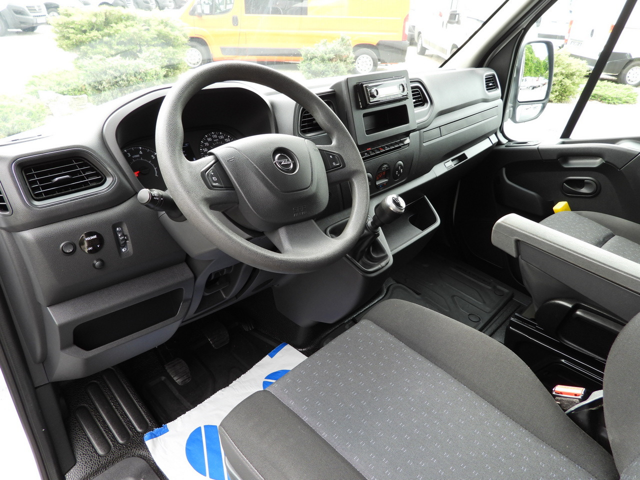 OPEL MOVANO TARPAULIN 10 PALLETS WEBASTO CRUISE CONTROL AIR CONDITIONING LED LIGHTS PNEUMATICS 165HP - Autoutilitară cu prelată: Foto 2 OPEL MOVANO TARPAULIN 10 PALLETS WEBASTO CRUISE CONTROL AIR CONDITIONING LED LIGHTS PNEUMATICS 165HP - Autoutilitară cu prelată: Foto 2