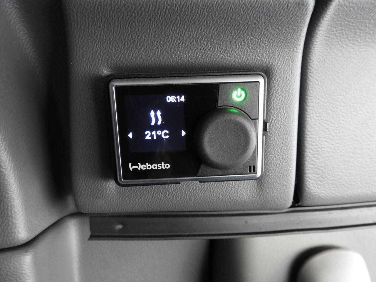 Autoutilitară cu prelată OPEL MOVANO TARPAULIN 10 PALLETS WEBASTO CRUISE CONTROL LED LIGHTS PNEUMATICS AIR CONDITIONING 165HP: Foto 50 Autoutilitară cu prelată OPEL MOVANO TARPAULIN 10 PALLETS WEBASTO CRUISE CONTROL LED LIGHTS PNEUMATICS AIR CONDITIONING 165HP: Foto 50