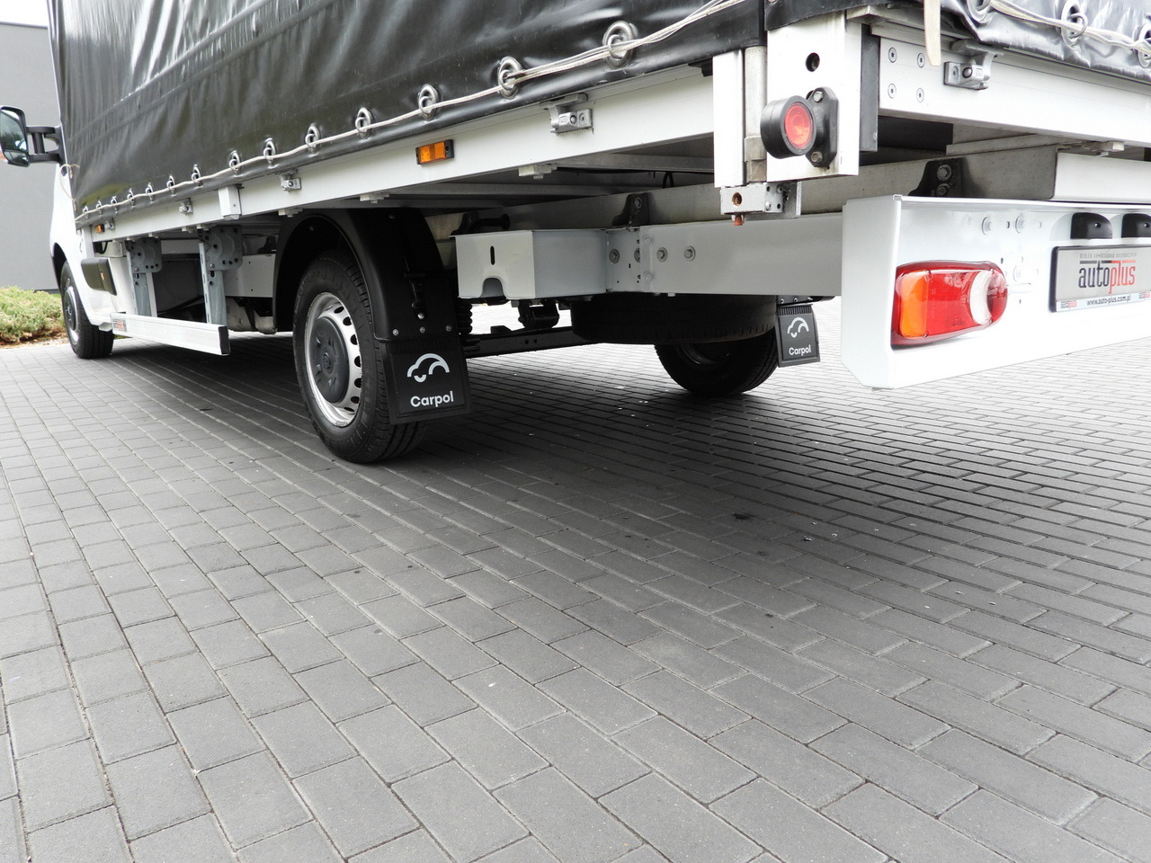 Autoutilitară cu prelată OPEL MOVANO  TARPAULIN 10 PALLETS WEBASTO CRUISE CONTROL LED LIGHTS PNEUMATICS AIR CONDITIONING  165HP: Foto 16