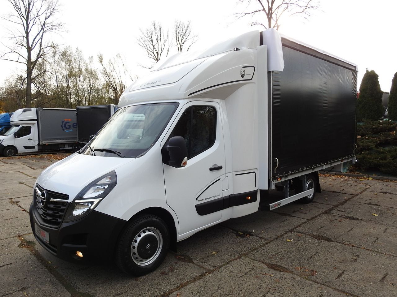 Autoutilitară cu prelată OPEL MOVANO TARPAULIN 10 PALLETS WEBASTO CRUISE CONTROL LED LIGHTS PNEUMATICS AIR CONDITIONING 165HP: Foto 6 Autoutilitară cu prelată OPEL MOVANO TARPAULIN 10 PALLETS WEBASTO CRUISE CONTROL LED LIGHTS PNEUMATICS AIR CONDITIONING 165HP: Foto 6