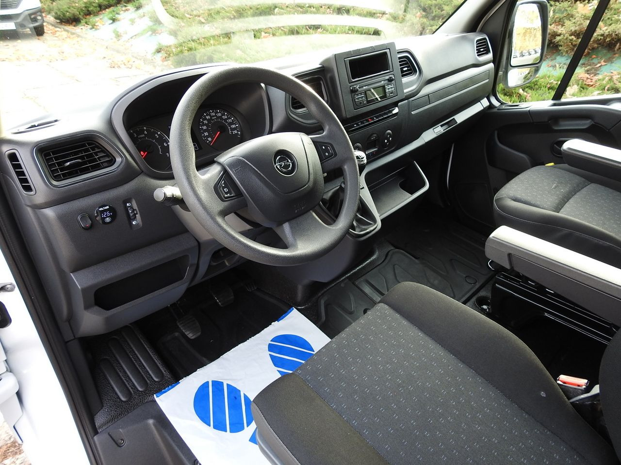 OPEL MOVANO TARPAULIN 10 PALLETS WEBASTO CRUISE CONTROL LED LIGHTS PNEUMATICS AIR CONDITIONING 165HP - Autoutilitară cu prelată: Foto 2 OPEL MOVANO TARPAULIN 10 PALLETS WEBASTO CRUISE CONTROL LED LIGHTS PNEUMATICS AIR CONDITIONING 165HP - Autoutilitară cu prelată: Foto 2