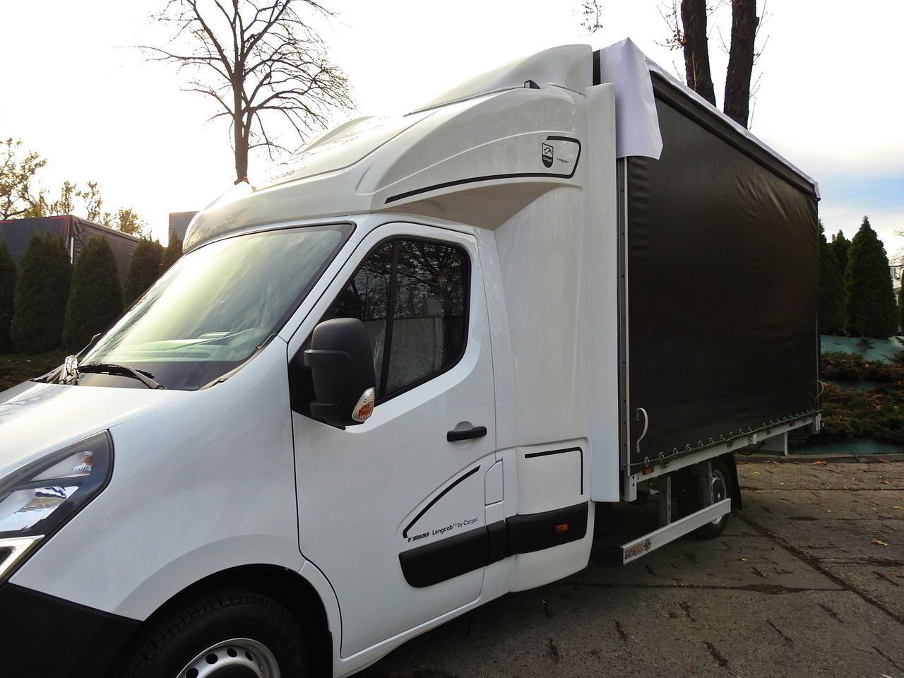 Autoutilitară cu prelată OPEL MOVANO TARPAULIN 10 PALLETS WEBASTO CRUISE CONTROL LED LIGHTS PNEUMATICS AIR CONDITIONING 165HP: Foto 18 Autoutilitară cu prelată OPEL MOVANO TARPAULIN 10 PALLETS WEBASTO CRUISE CONTROL LED LIGHTS PNEUMATICS AIR CONDITIONING 165HP: Foto 18