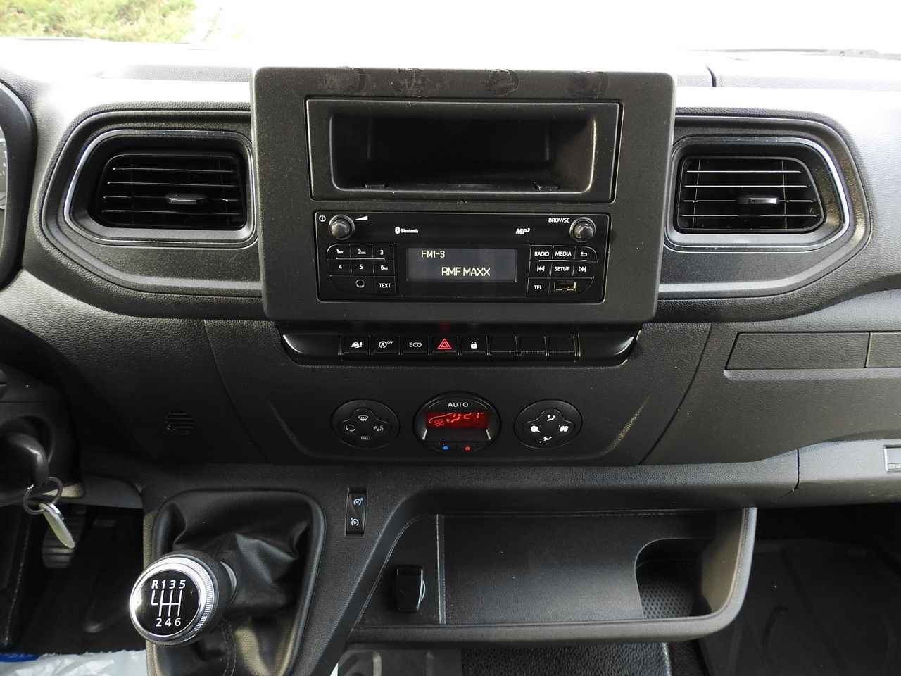 Autoutilitară cu prelată OPEL MOVANO TARPAULIN 10 PALLETS WEBASTO CRUISE CONTROL LED LIGHTS PNEUMATICS AIR CONDITIONING 165HP: Foto 40 Autoutilitară cu prelată OPEL MOVANO TARPAULIN 10 PALLETS WEBASTO CRUISE CONTROL LED LIGHTS PNEUMATICS AIR CONDITIONING 165HP: Foto 40