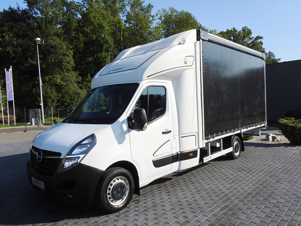Autoutilitară cu prelată OPEL MOVANO TARPAULIN 8 PALLETS WEBASTO CRUISE CONTROL AIR CONDITIONING LED LIGHTS PNEUMATICS  165HP: Foto 6