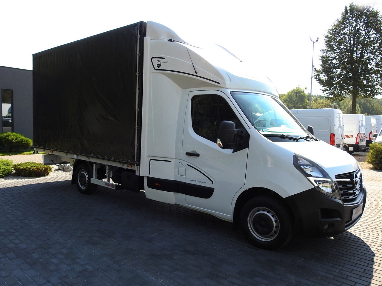 OPEL MOVANO TARPAULIN 8 PALLETS WEBASTO CRUISE CONTROL AIR CONDITIONING LED LIGHTS PNEUMATICS 165HP - Autoutilitară cu prelată: Foto 4 OPEL MOVANO TARPAULIN 8 PALLETS WEBASTO CRUISE CONTROL AIR CONDITIONING LED LIGHTS PNEUMATICS 165HP - Autoutilitară cu prelată: Foto 4
