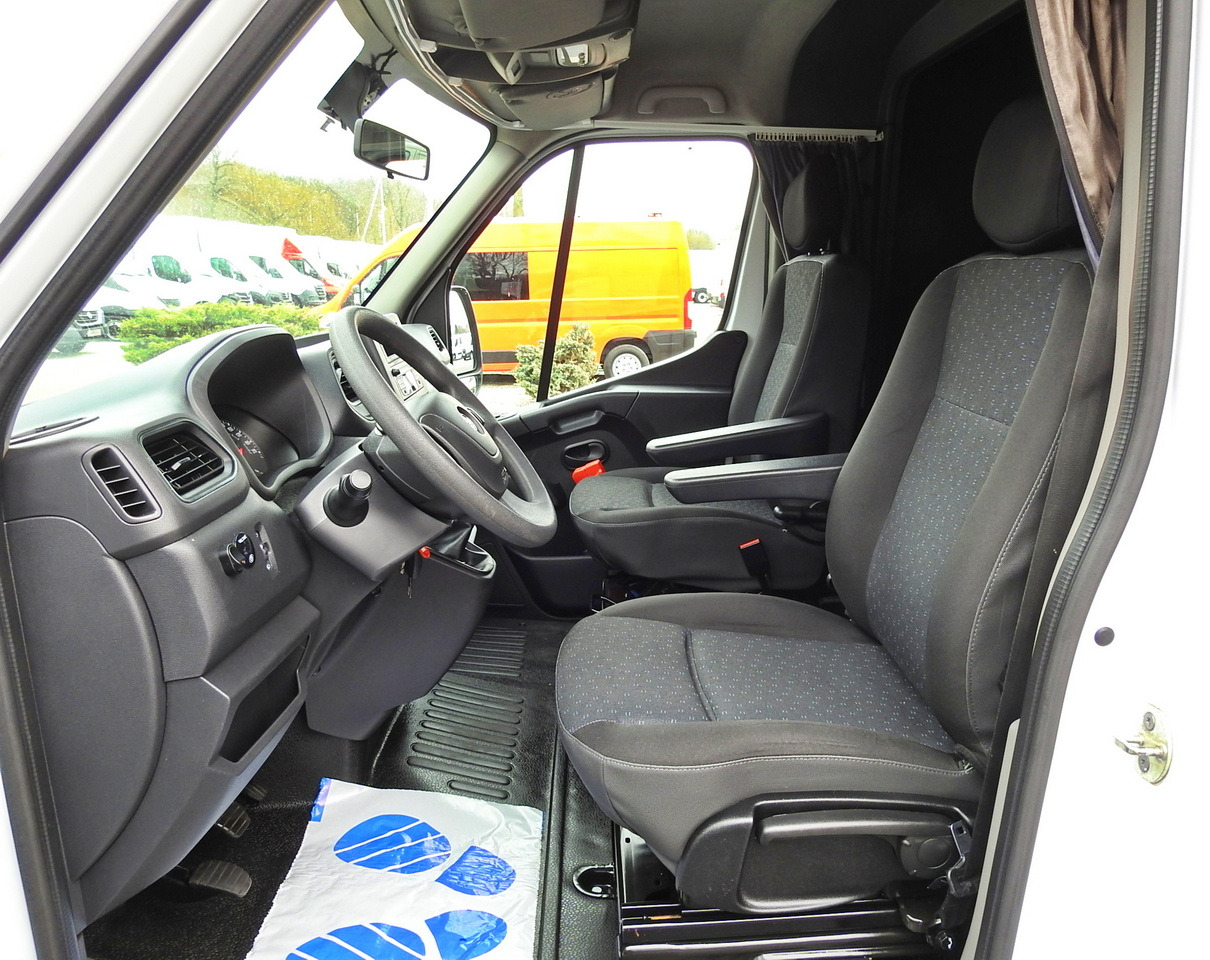 Autoutilitară cu prelată OPEL MOVANO  TARPAULIN 8 PALLETS WEBASTO CRUISE CONTROL LED LIGHTS PNEUMATICS AIR CONDITIONING  165HP: Foto 28