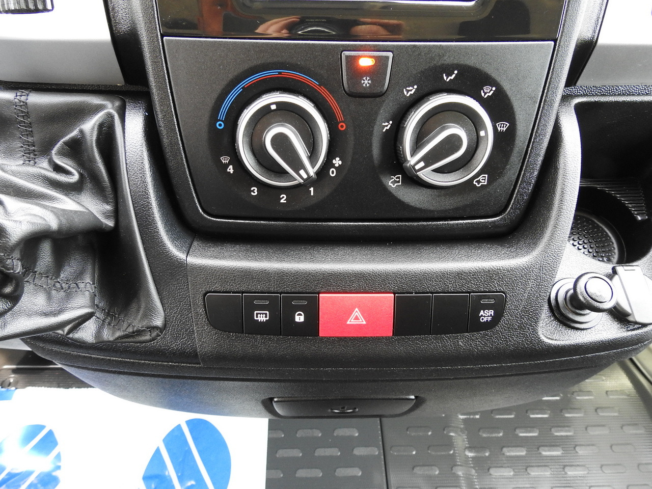 Dubă OPEL MOVANO VAN CRUISE CONTROL AIR CONDITIONING  140HP: Foto 28