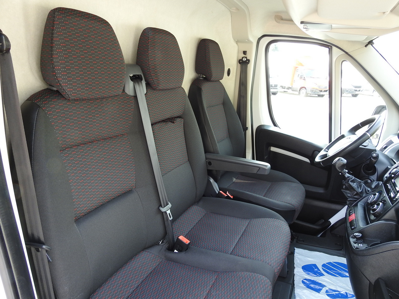 Dubă OPEL MOVANO VAN CRUISE CONTROL AIR CONDITIONING  140HP: Foto 31